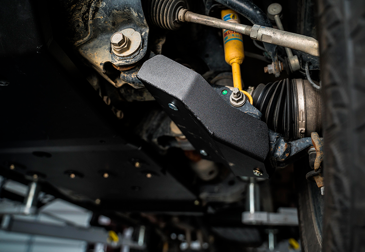 Lower Control Arm Skid Plate For 2010-2014 Toyota FJ Cruiser