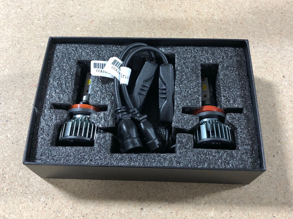 Tri-Color Fog Light Replacement Bulbs